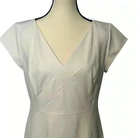 Classiques Entier Women’s size 12 White Pencil Dress. Cap sleeve. Double zip - Picture 2 of 15